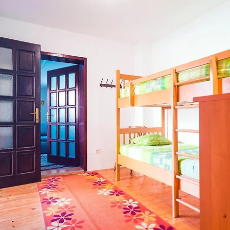 Apartment Slavica *